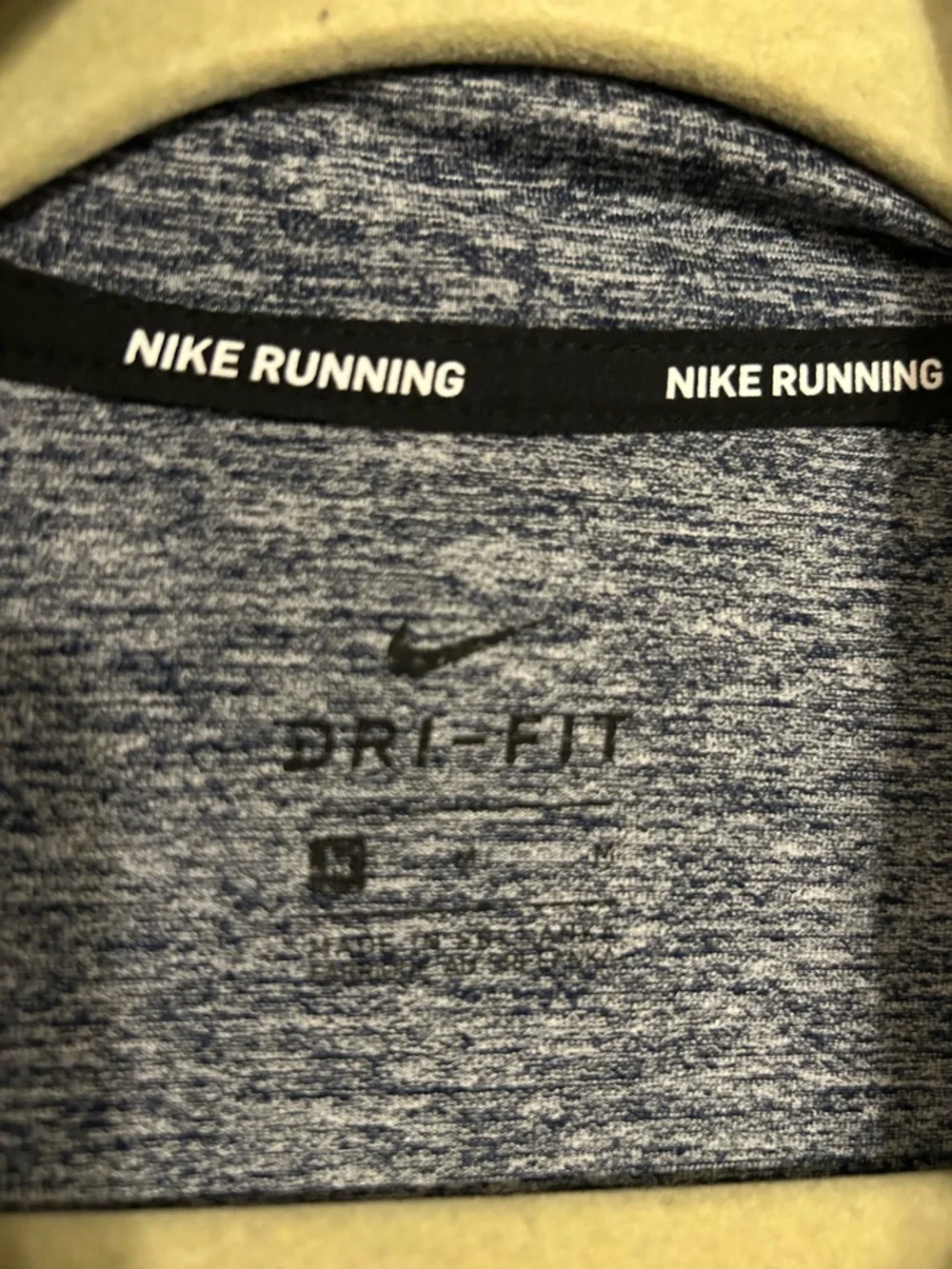 Nike Running Dri-FIT Quarter Zip Pullover Blue Heather Space Dye Womens Medium